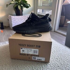 NWT adidas Yeezy Boost 350 V2 - Cinder - Size 10